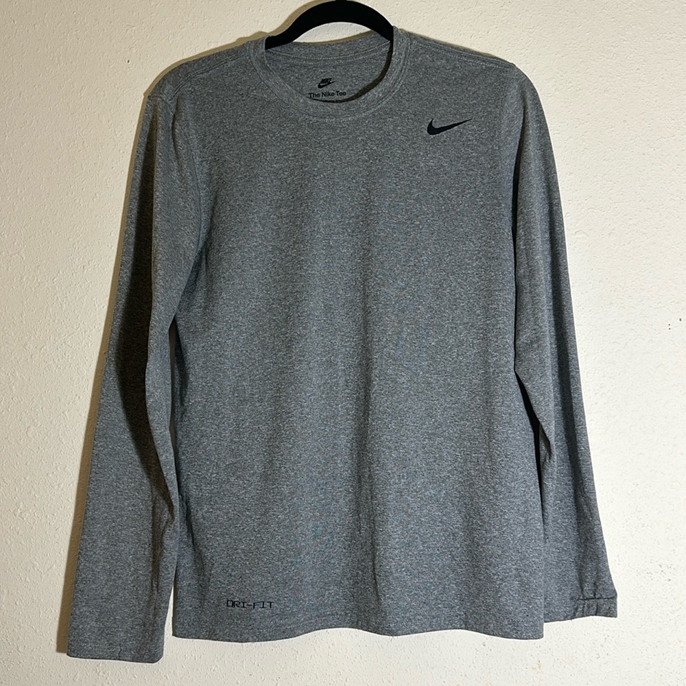 Nike Dri-Fit Small Tee